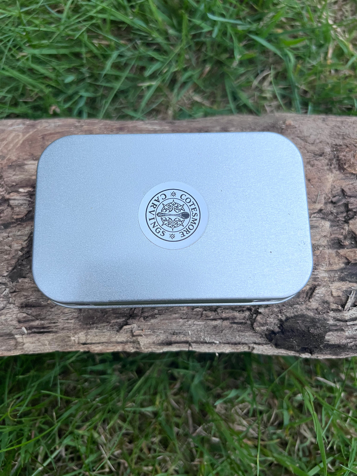 Fire lighting kit by Cotesmore Carvings